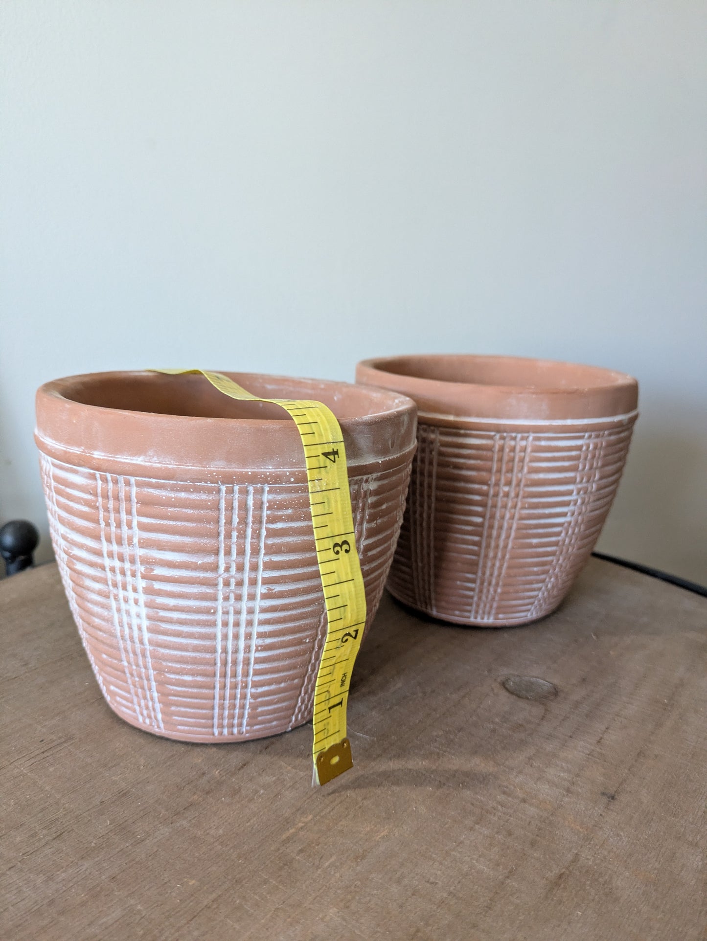 Terracotta Basket Weave Antiqued Planters 5"
