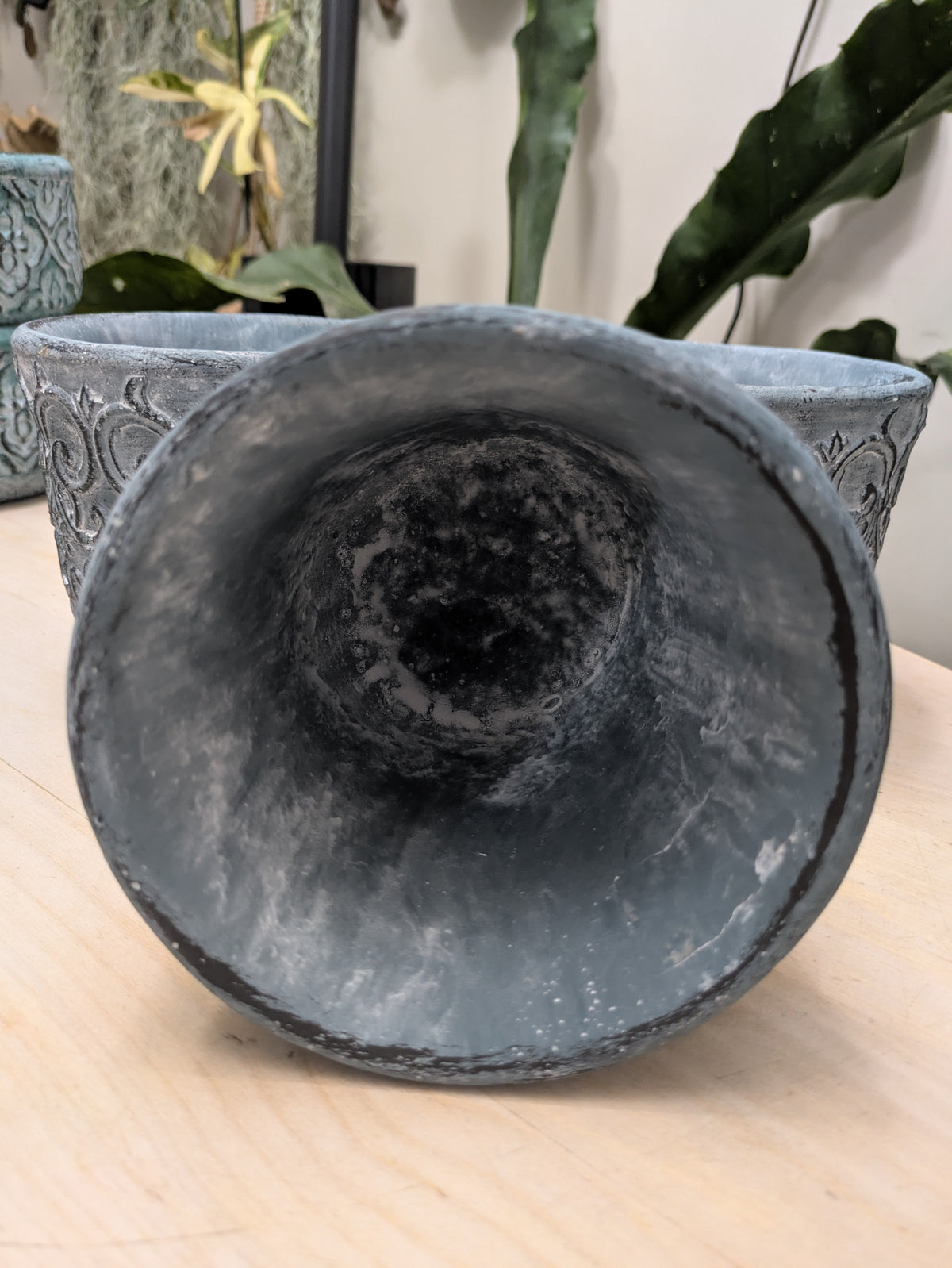 French Blue Distressed Planter Pot 4"