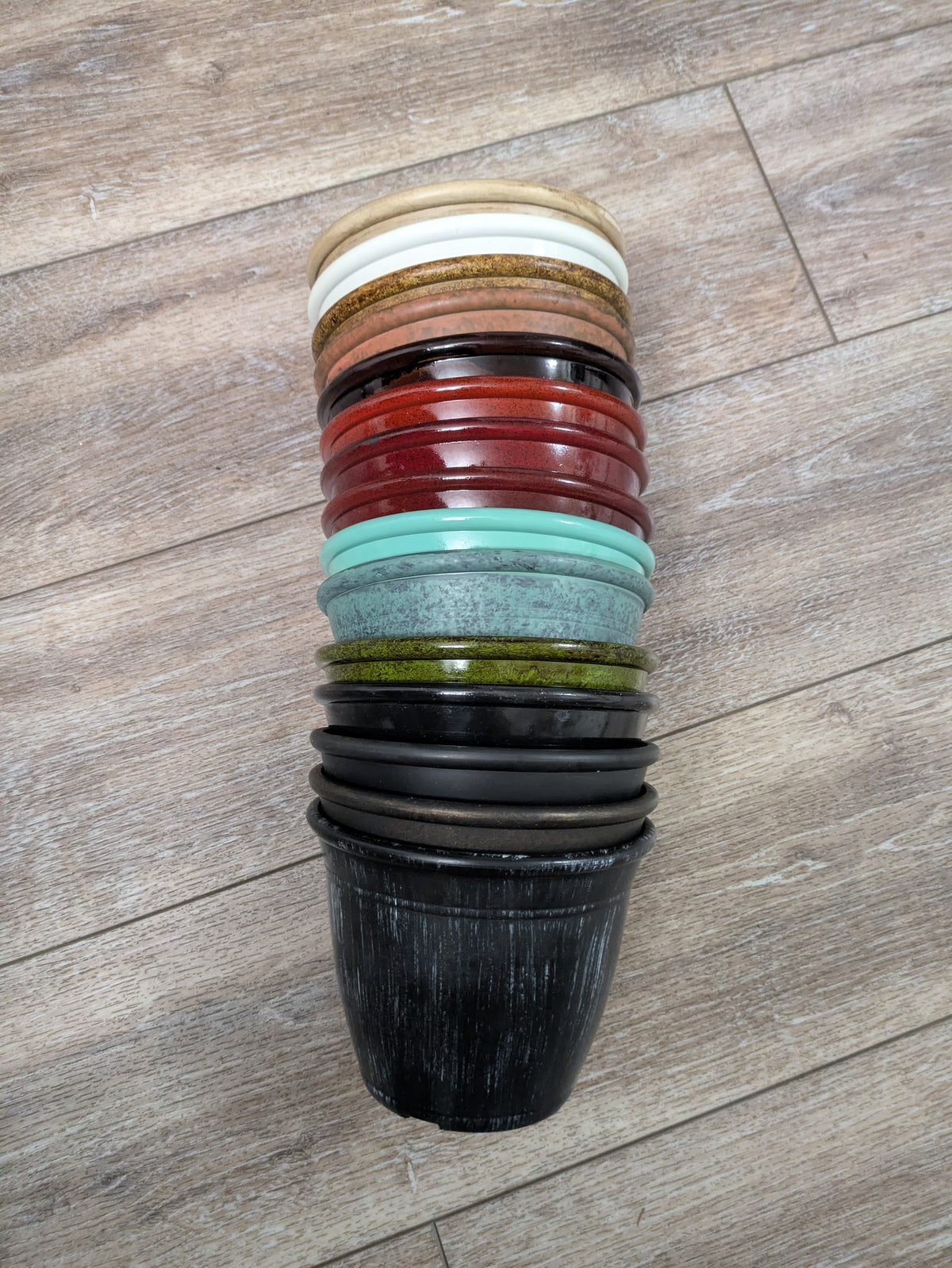Plastic Cache Pots Planters Multi Colors 5"